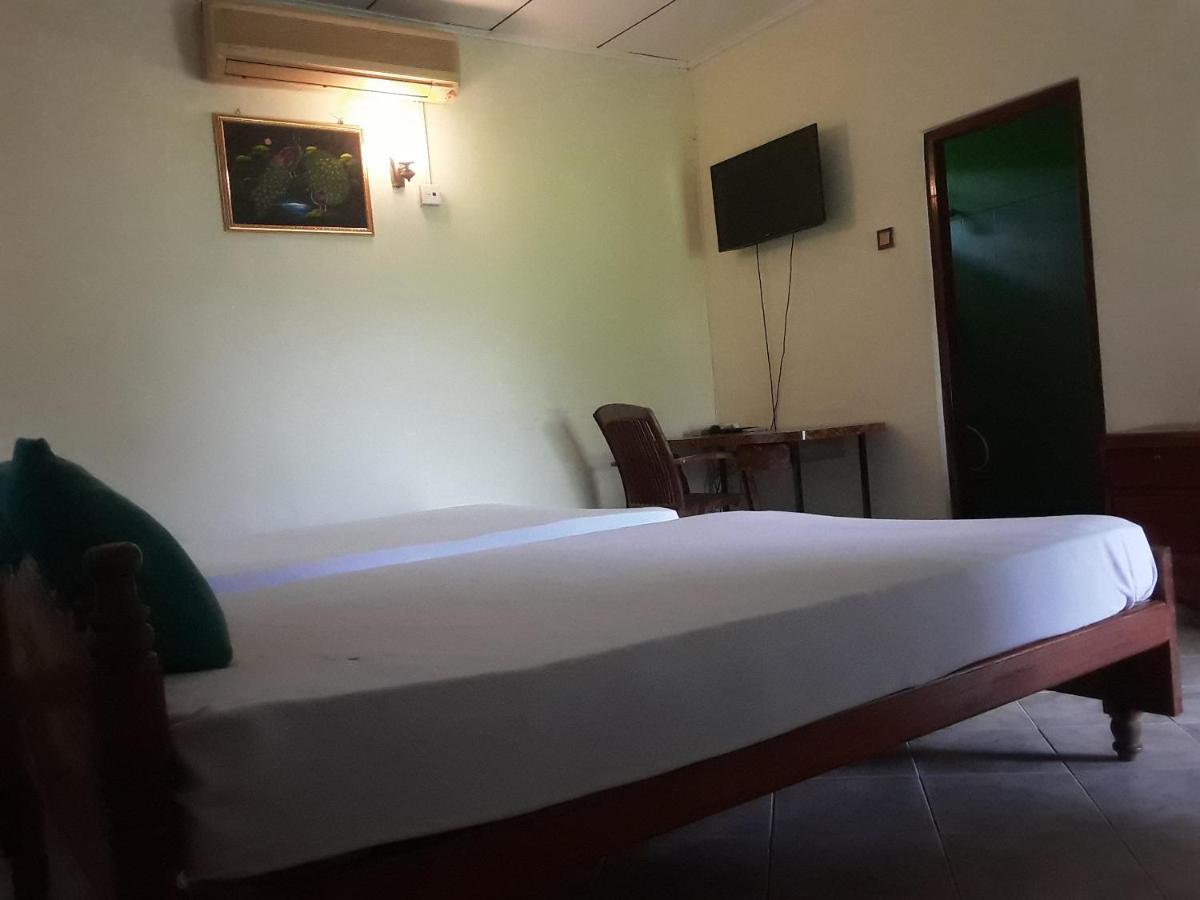Hansika Guest Inn Buttala Exteriér fotografie